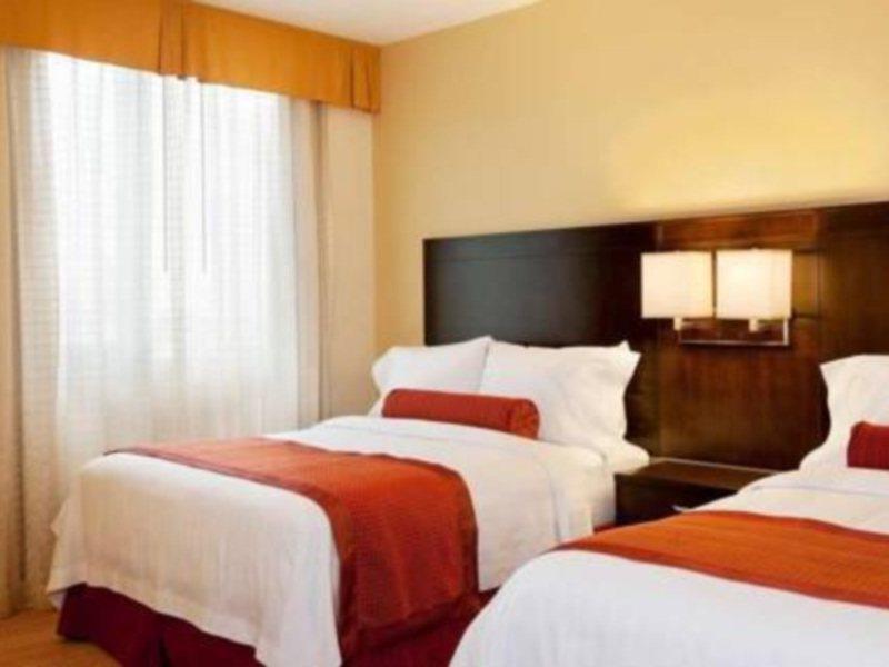 คอร์ตยาร์ด นิวยอร์ก แมนแฮตตัน/โซโฮ Hotel ภายนอก รูปภาพ